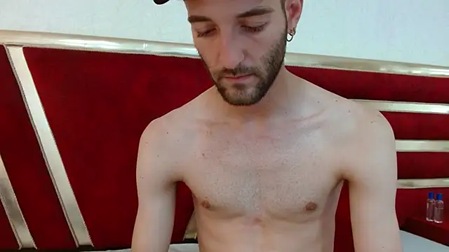 Christopher_saint webcam