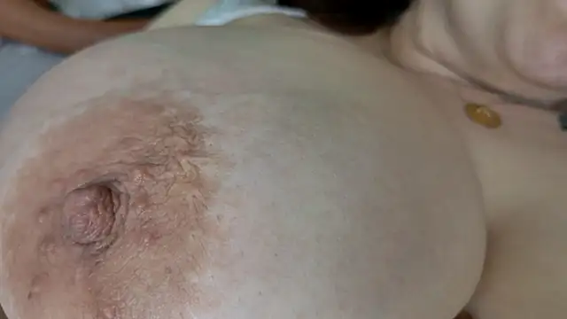 Renattasweetboobs webcam