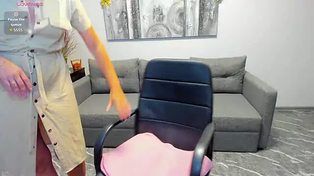 Mira_Whites