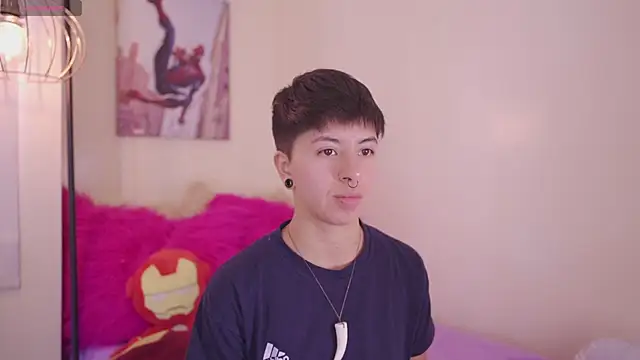 tommy_blue webcam
