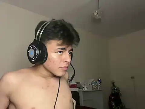 ToddWarren live cam on StripChat