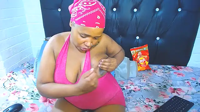 CandyBoobs69