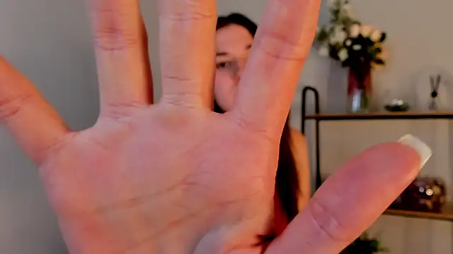 Mary_Moore_ webcam