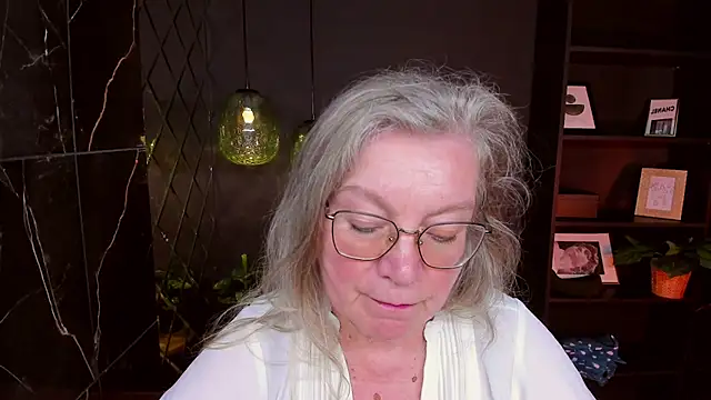 NataliMellow webcam