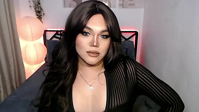Olivia_lore webcam