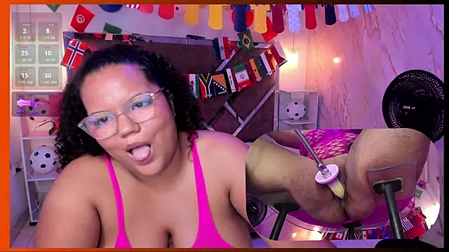 MhiaRey webcam