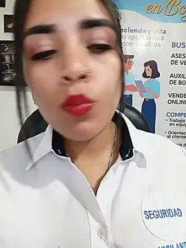 MAYE__13 webcam