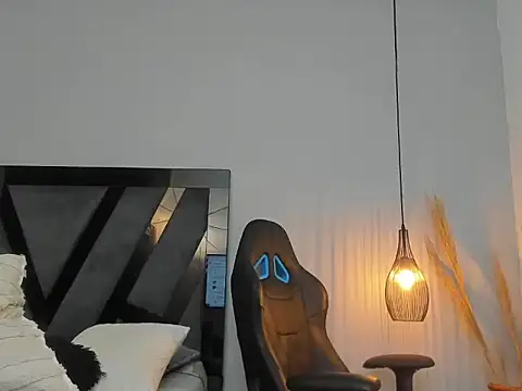 antonella_zapata webcam