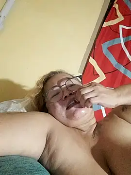 loriepinay46