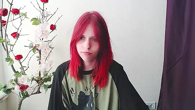GuessMe___ live cam on StripChat