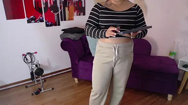 emma_sexxy webcam