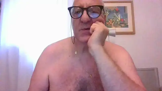 ANONIMO7735 webcam