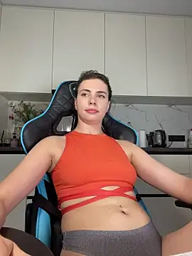 CurlyLara live sex cam