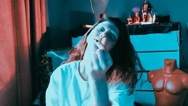 VivienDarkbloom webcam