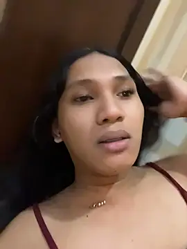 slutty_aki webcam