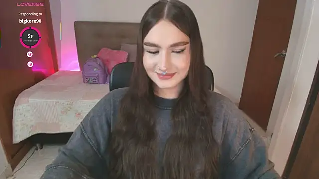 Miley_Baker webcam