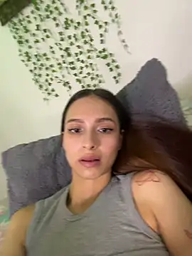 KamiYOscar webcam