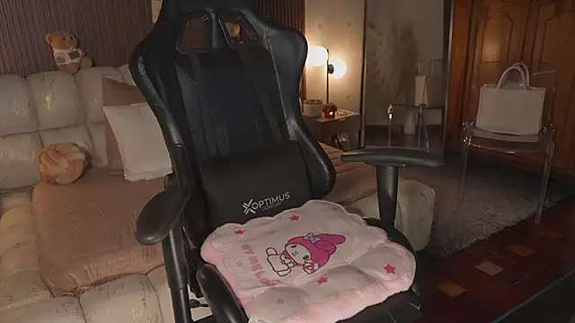 KateOwens webcam