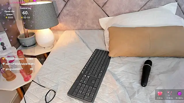 xxx chat  Tariq