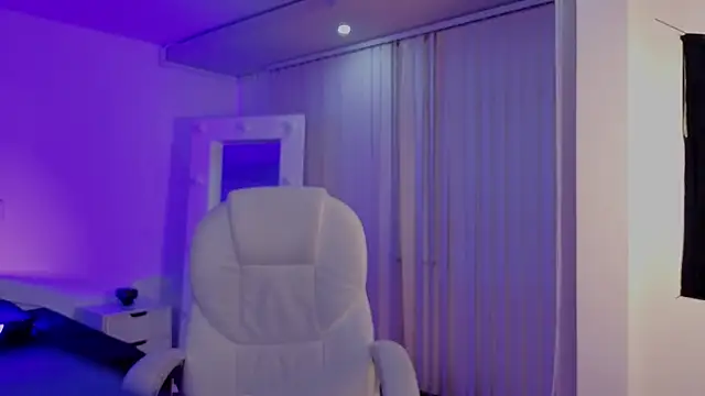 _sharlotte777 webcam