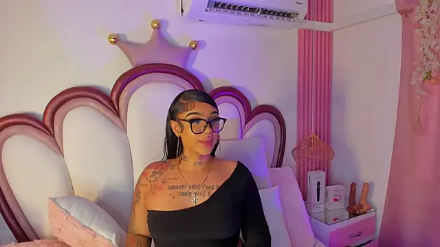 Mia_Jansen webcam