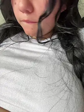 Yui-Ch06 webcam