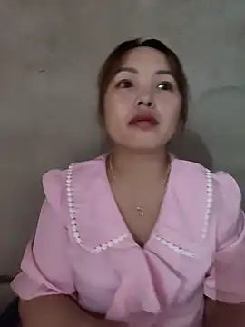 Mina_xYx webcam