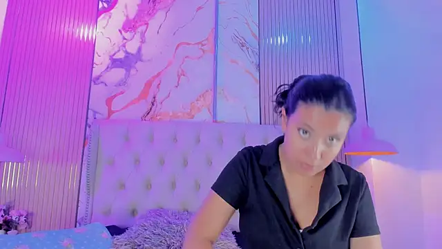 Violetaruizz webcam