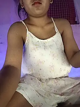 baby_girl_099 webcam