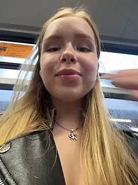 Liza_risky webcam