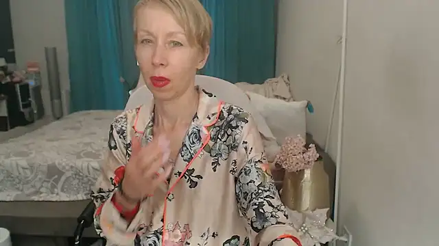 LuxuryNika