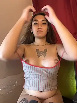 Модель: cuntyslut_lexie
