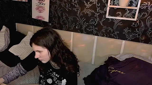 NoriMoore webcam