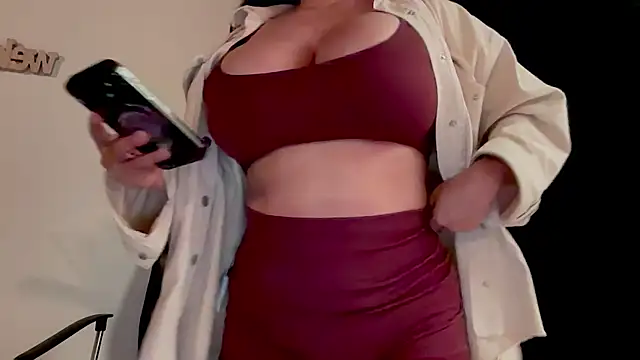 MarcellaGriffin webcam
