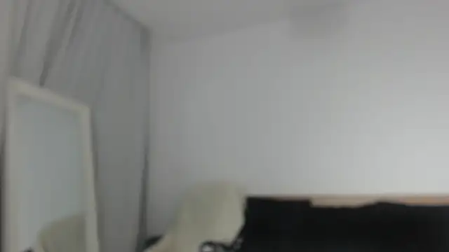 Layla23a webcam