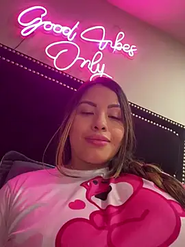 sexyyykloee webcam