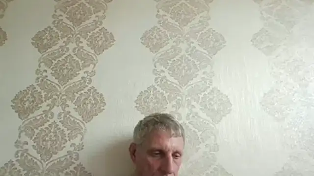 BobbyXRoyal webcam