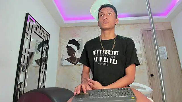 LUCKY_BOX2026 webcam