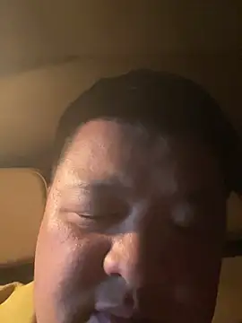 zhang1118 webcam