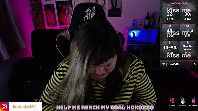Bdsm_and_fries webcam
