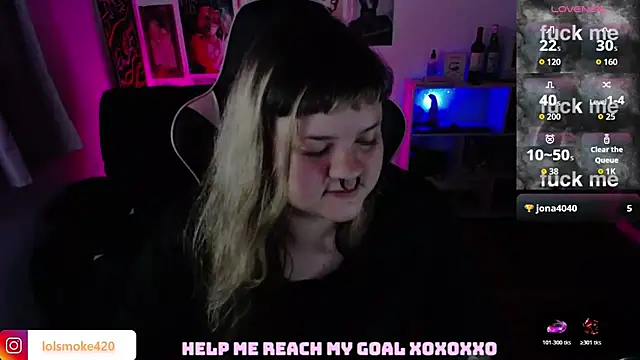 Bdsm_and_fries webcam