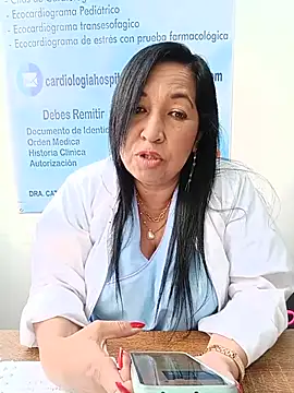 Catalina--14 live cam on StripChat