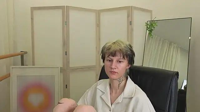 Senpai_Sins webcam