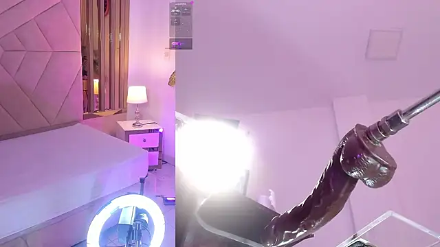 NicoleJons_ webcam
