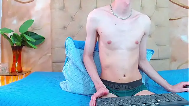 Luke_Carter webcam