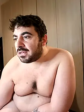 bear_skinny webcam