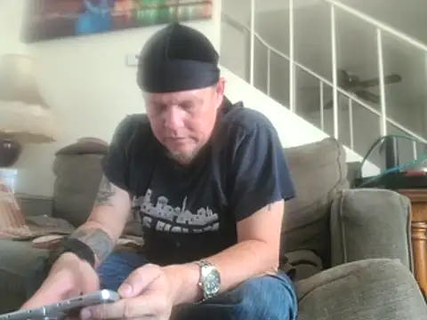 yourMasterisBored webcam