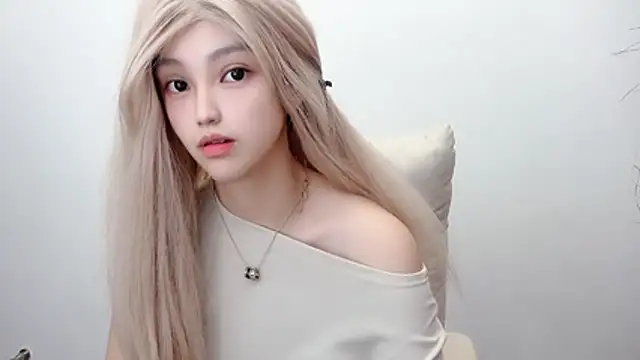 jiangjiang2005 webcam
