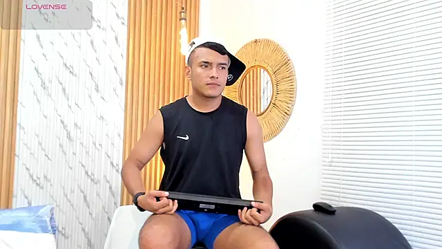 Chris_vega_ webcam
