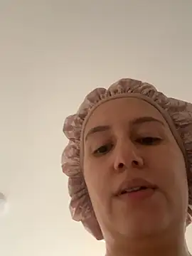 Jullya_x